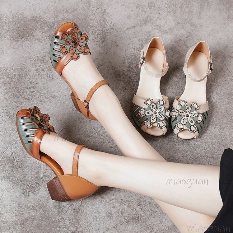 Vintage Outdoor Fashion - صندل نسائي كلاسيكي مفتوح الأصابع بحزام