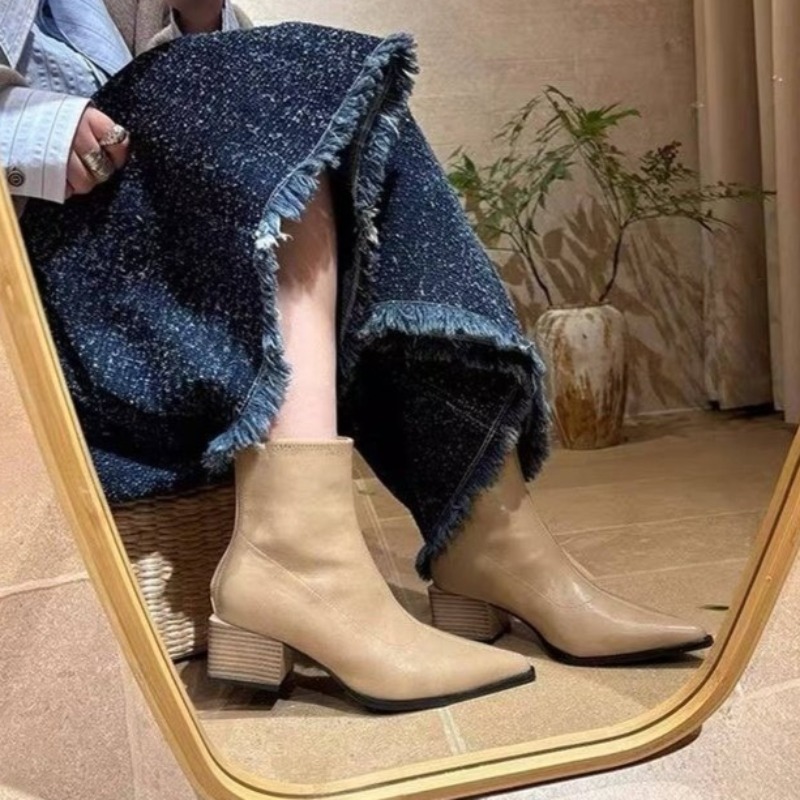 Vintage Fashion Online - أحذية نسائية بتصميم عصري لعام 2026،
